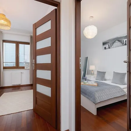 Spacious & Cozy Grzegorzecka By Renters Krakow