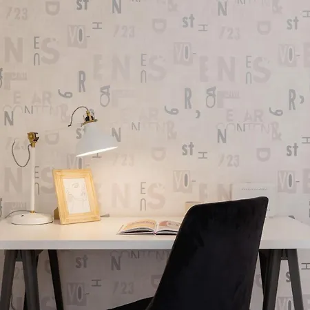 Spacious & Cozy Grzegorzecka By Renters Apartment Krakow